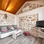 Little Stone House Buici (Dalmatia)