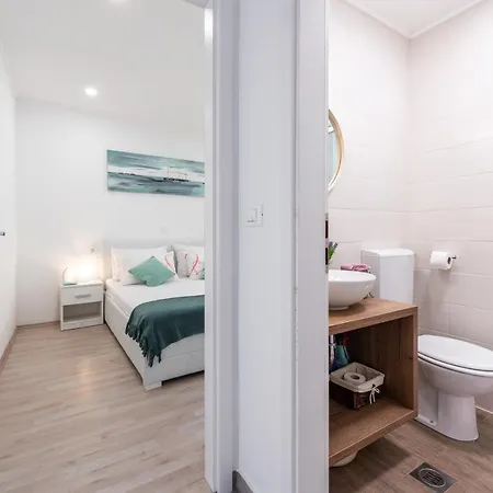 Little Stone House *