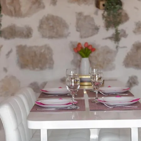 Little Stone House *